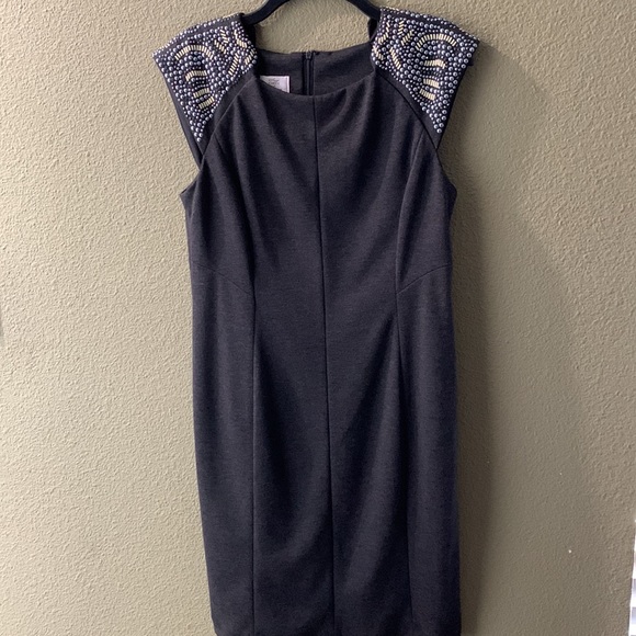 Chin Maggi gray dress beaded shoulder size 8 - Picture 5 of 13